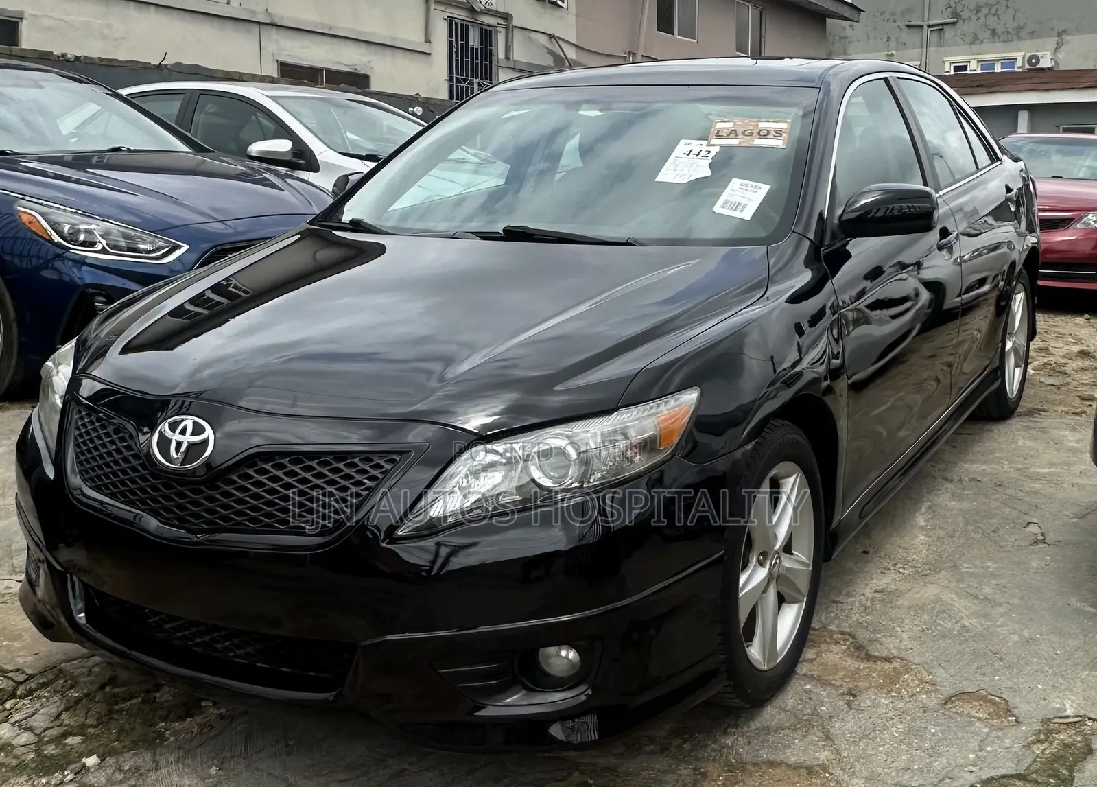Toyota Camry SE 4dr Sedan (2.5L 4cyl 6A) 2011 Black