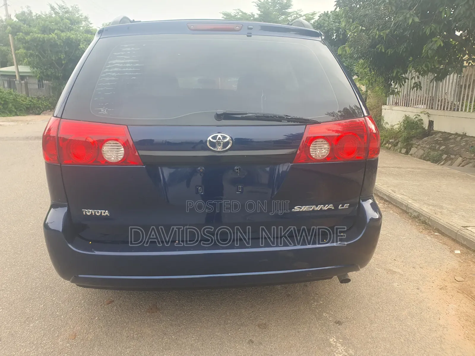 Toyota Sienna 2006 Blue