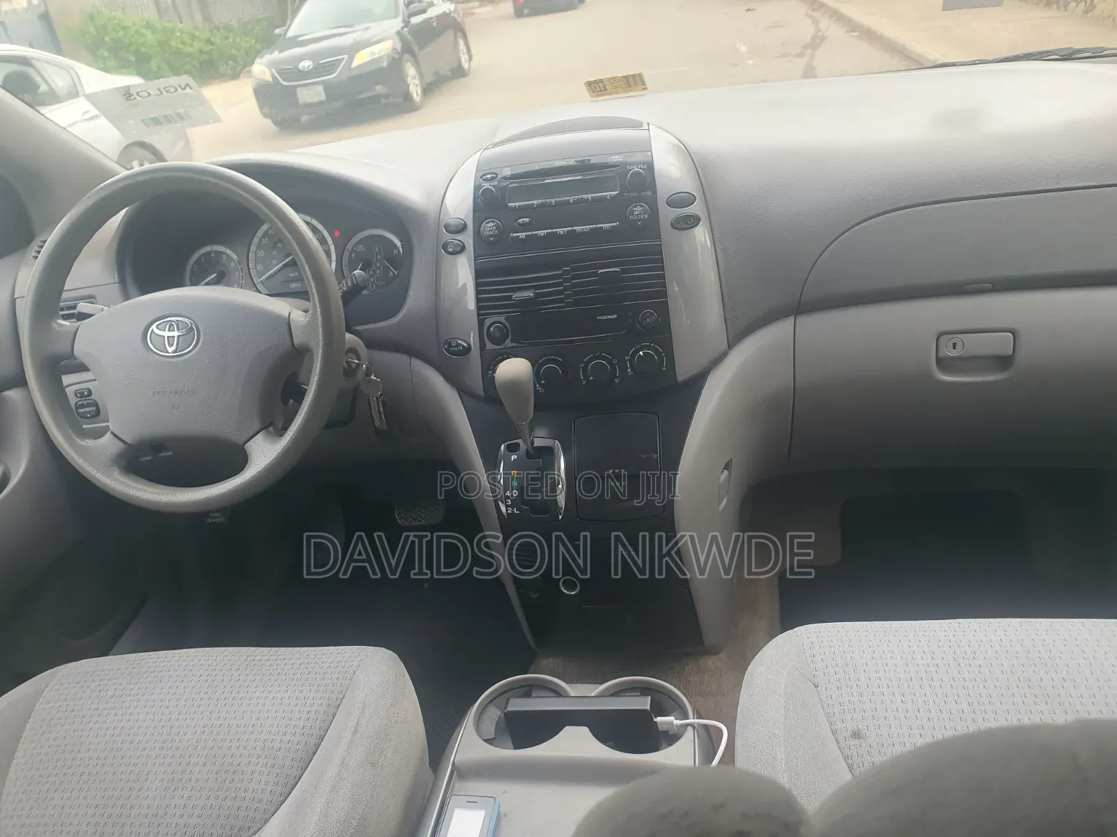 Toyota Sienna 2006 Blue