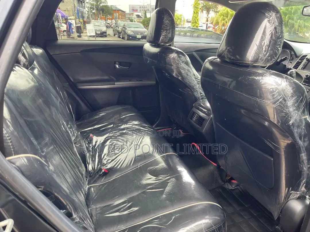 Toyota Venza 2014 Black