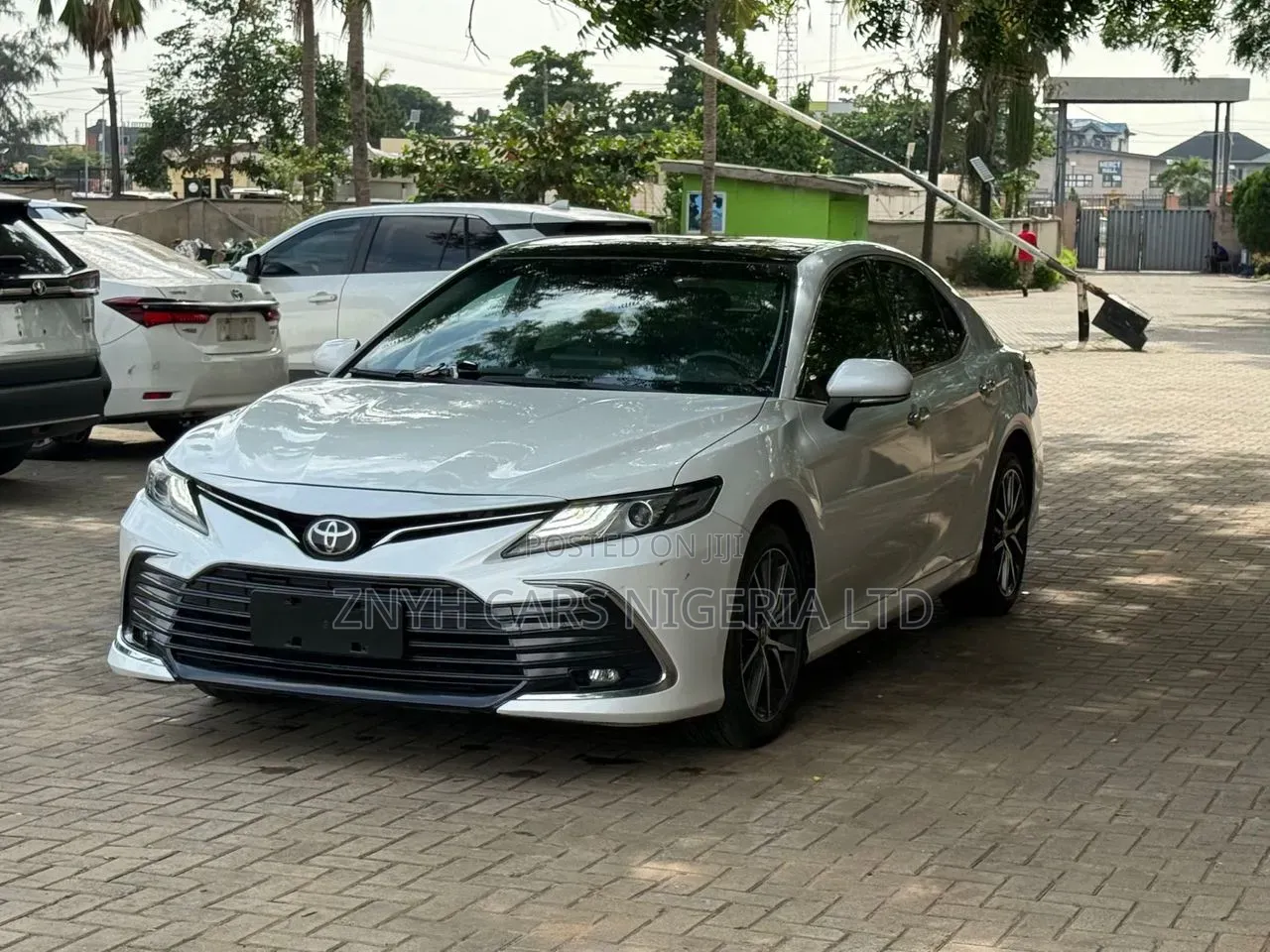 Toyota Camry 2022 White