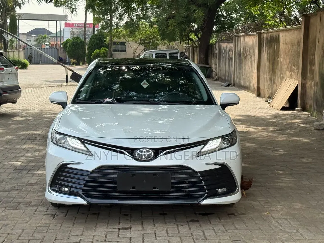 Toyota Camry 2022 White
