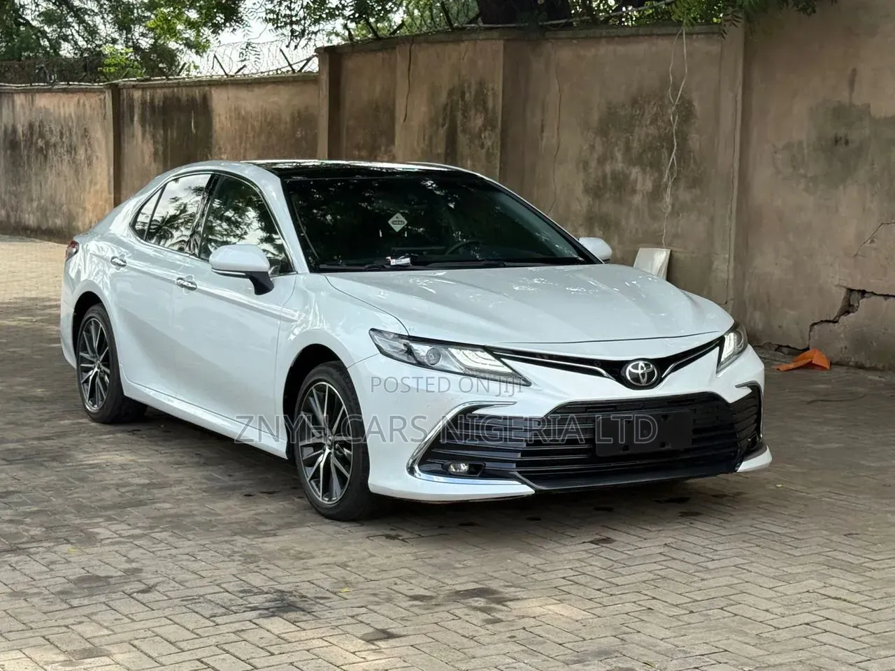 Toyota Camry 2022 White