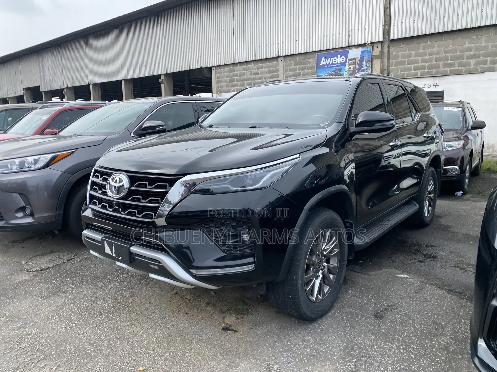 Toyota Fortuner 2023 Black