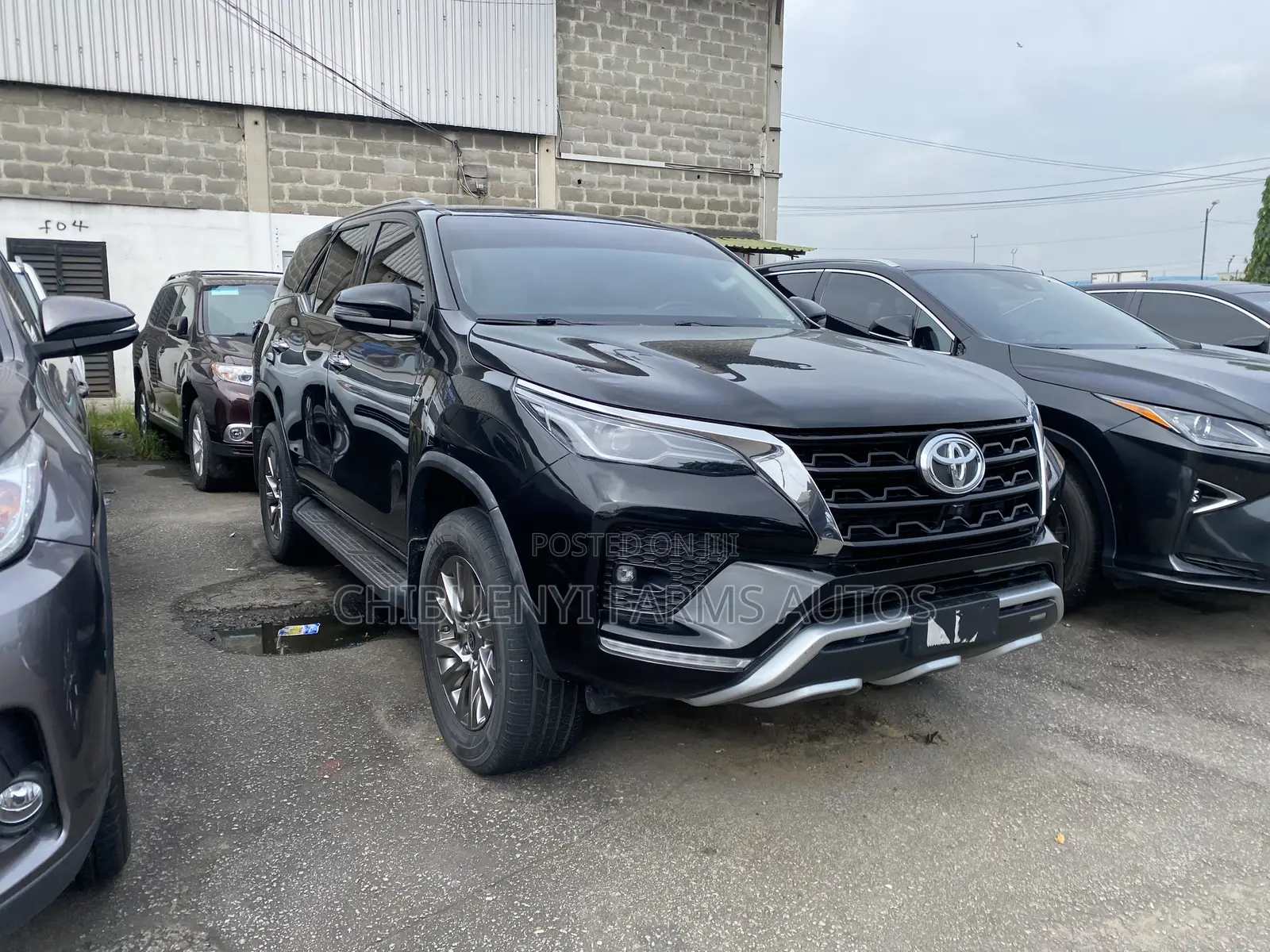 Toyota Fortuner 2023 Black