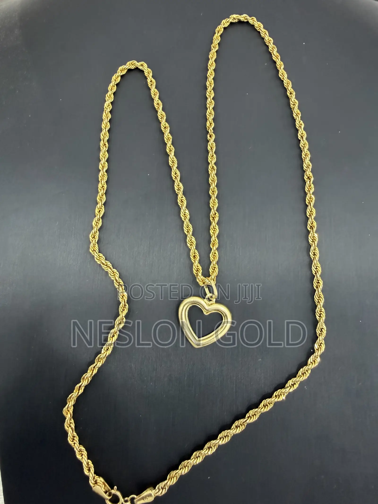 Italy 750 Tested 18karat Solid With Heart Design