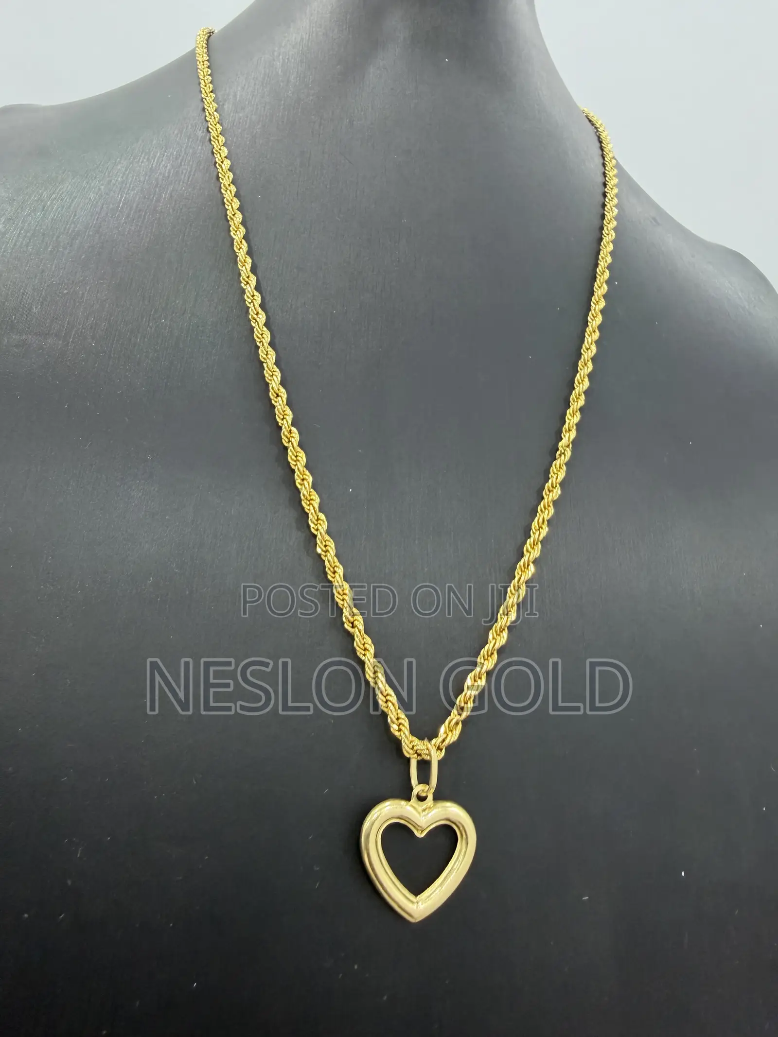 Italy 750 Tested 18karat Solid With Heart Design