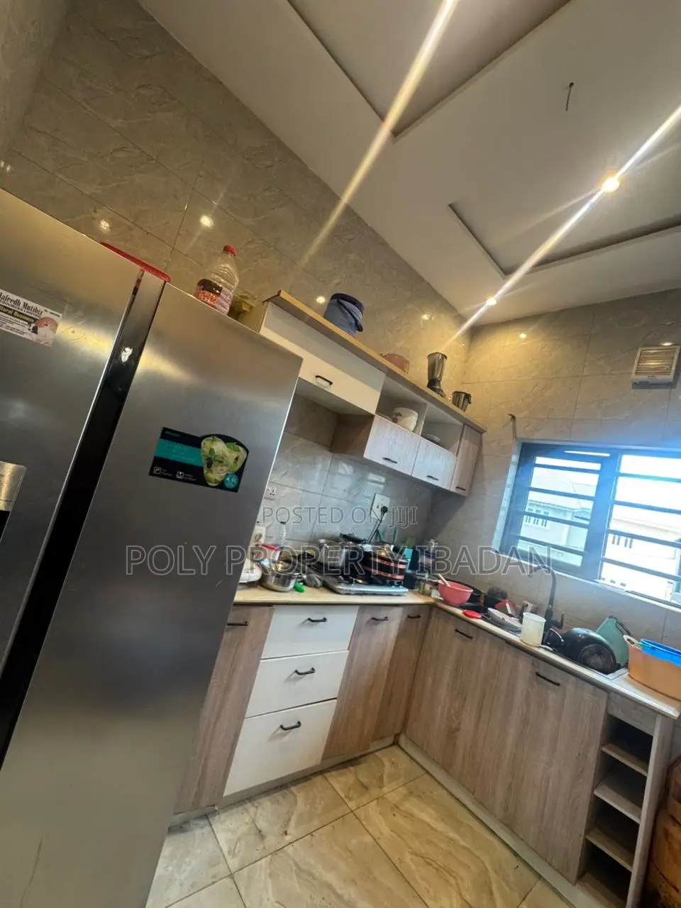 3bdrm Apartment in Olusoji Avenue, Oluyole Estate for rent