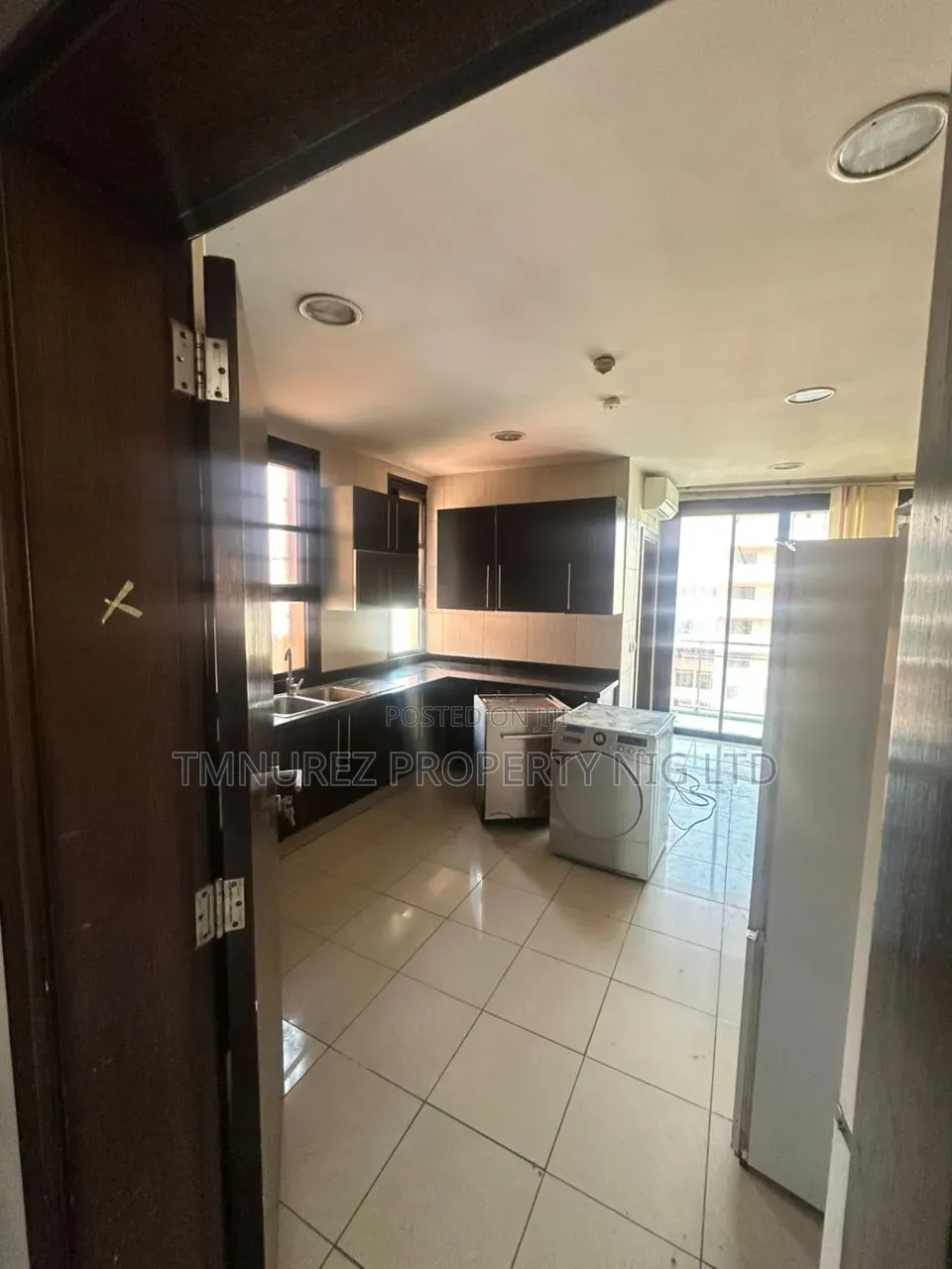 4bdrm Penthouse in Banana Island for rent