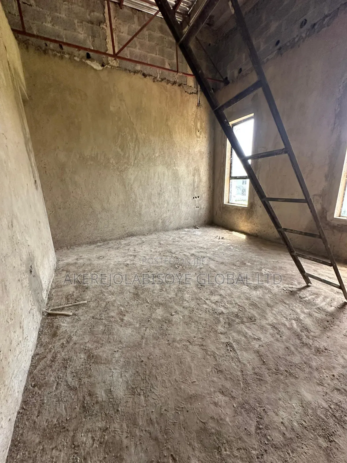 4bdrm Duplex in In An Estate Around for sale