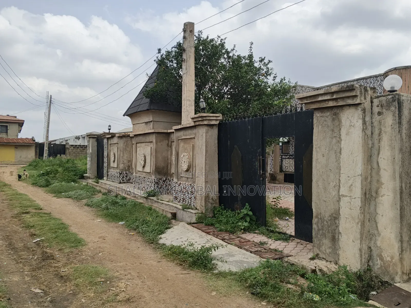 3bdrm Bungalow in Kute, Akobo for sale