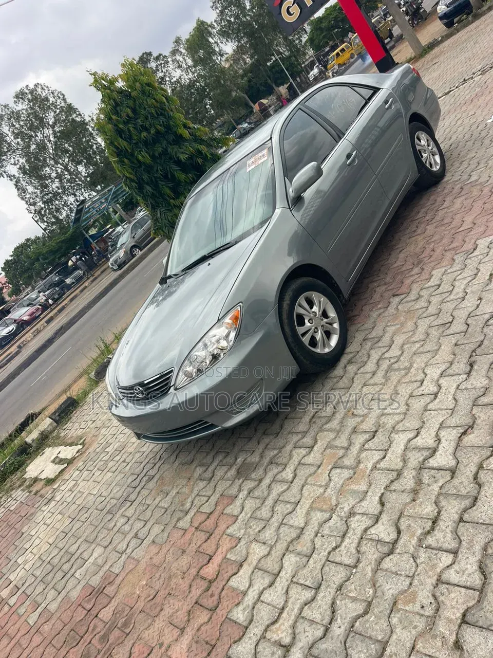 Toyota Camry 2006 Gray