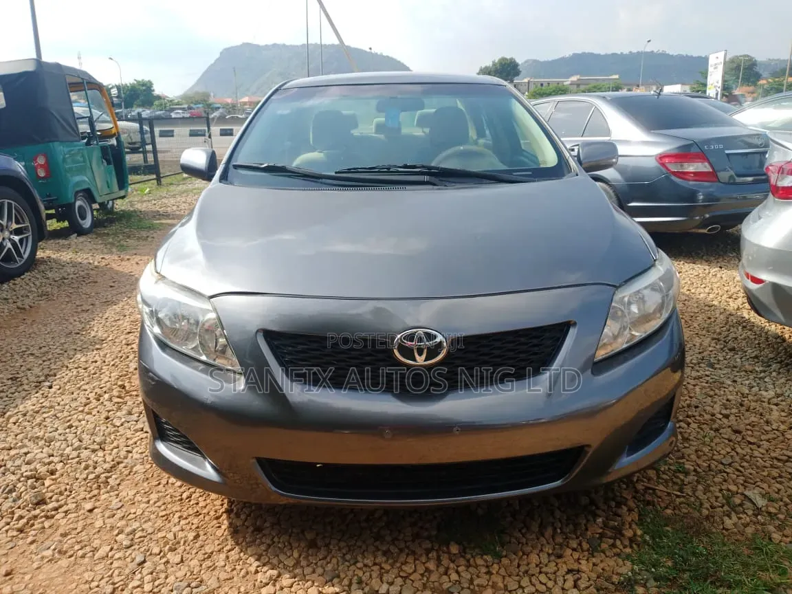 Toyota Corolla 2008 Gray