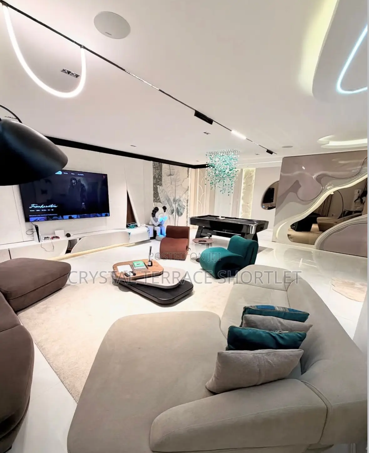 Exquisite 3 Bedroom Apartment Shortlet
