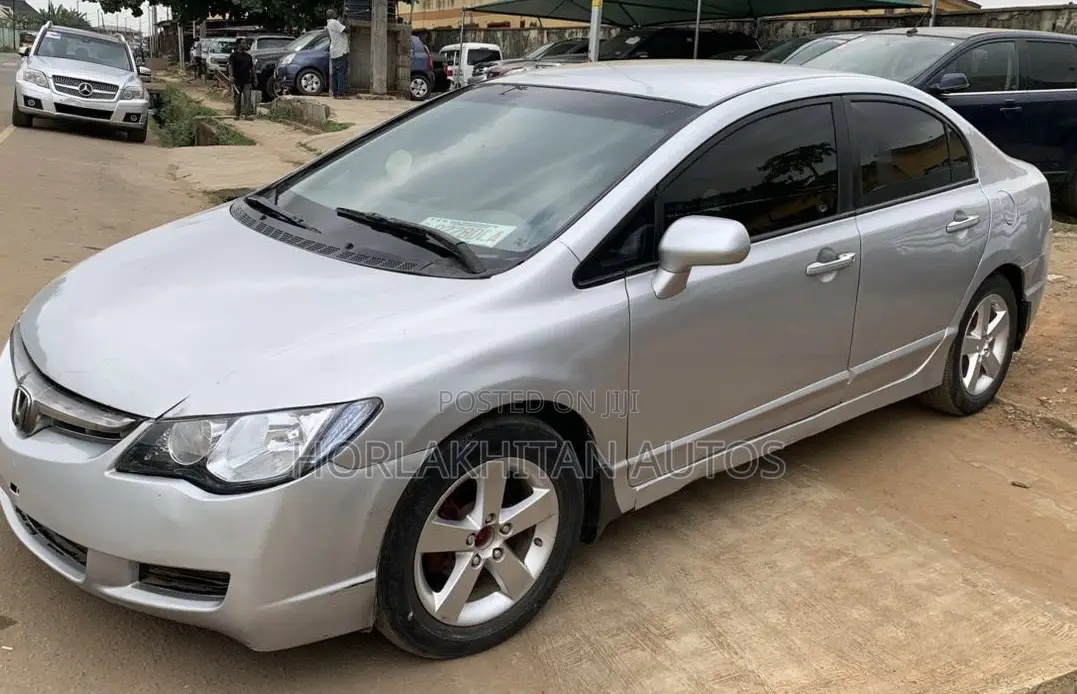 Honda Civic 1.4 2008 Silver