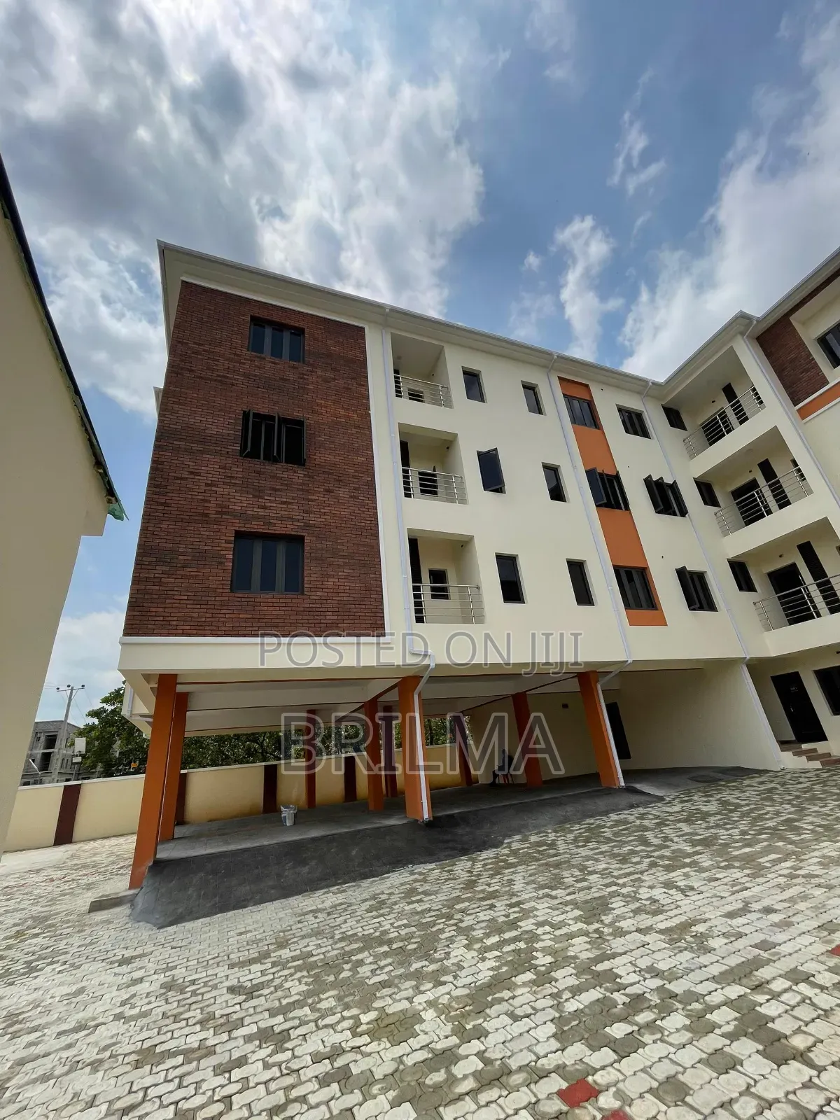 3bdrm Block of Flats in Katampe (Main) for sale