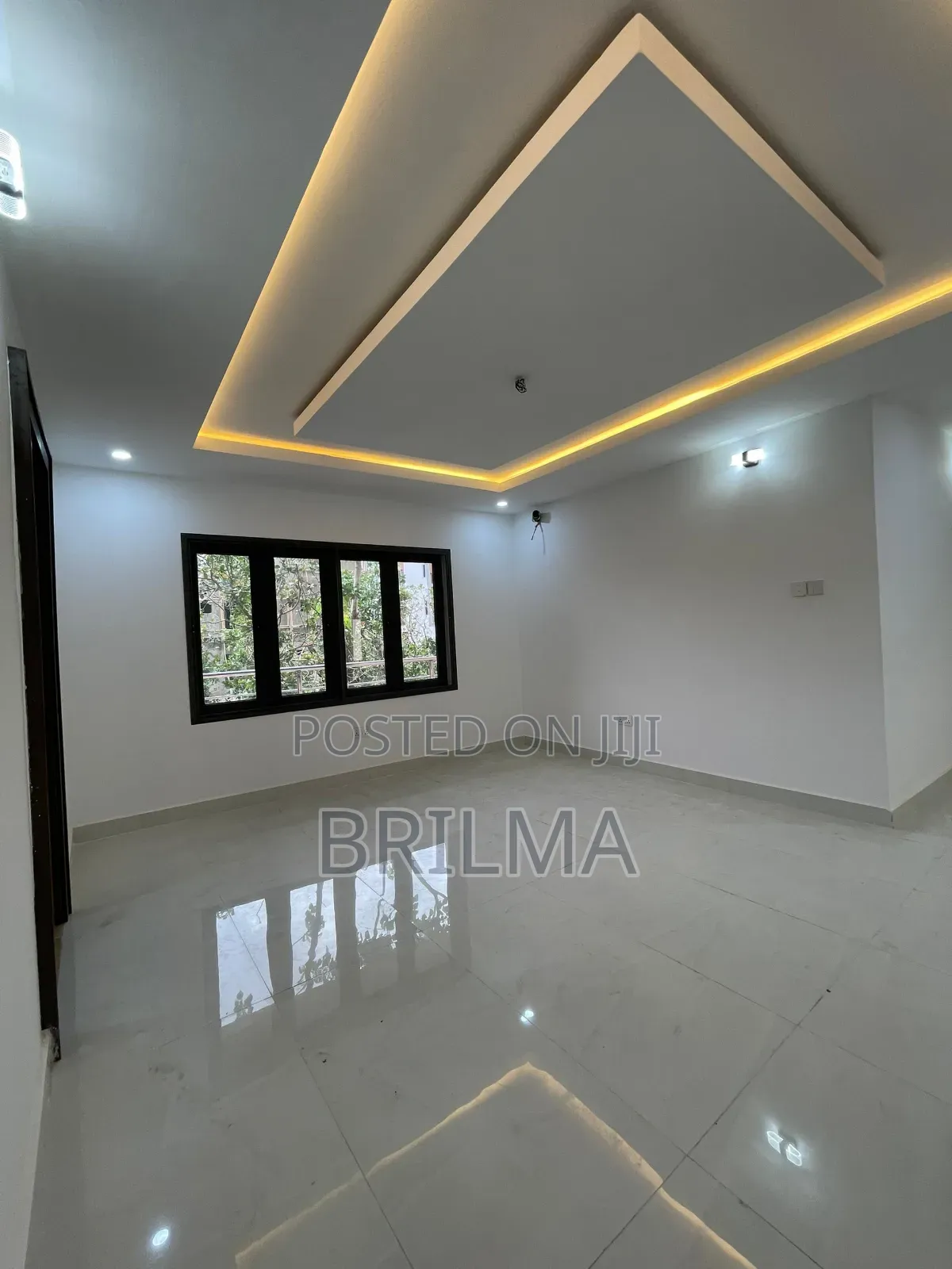 3bdrm Block of Flats in Katampe (Main) for sale