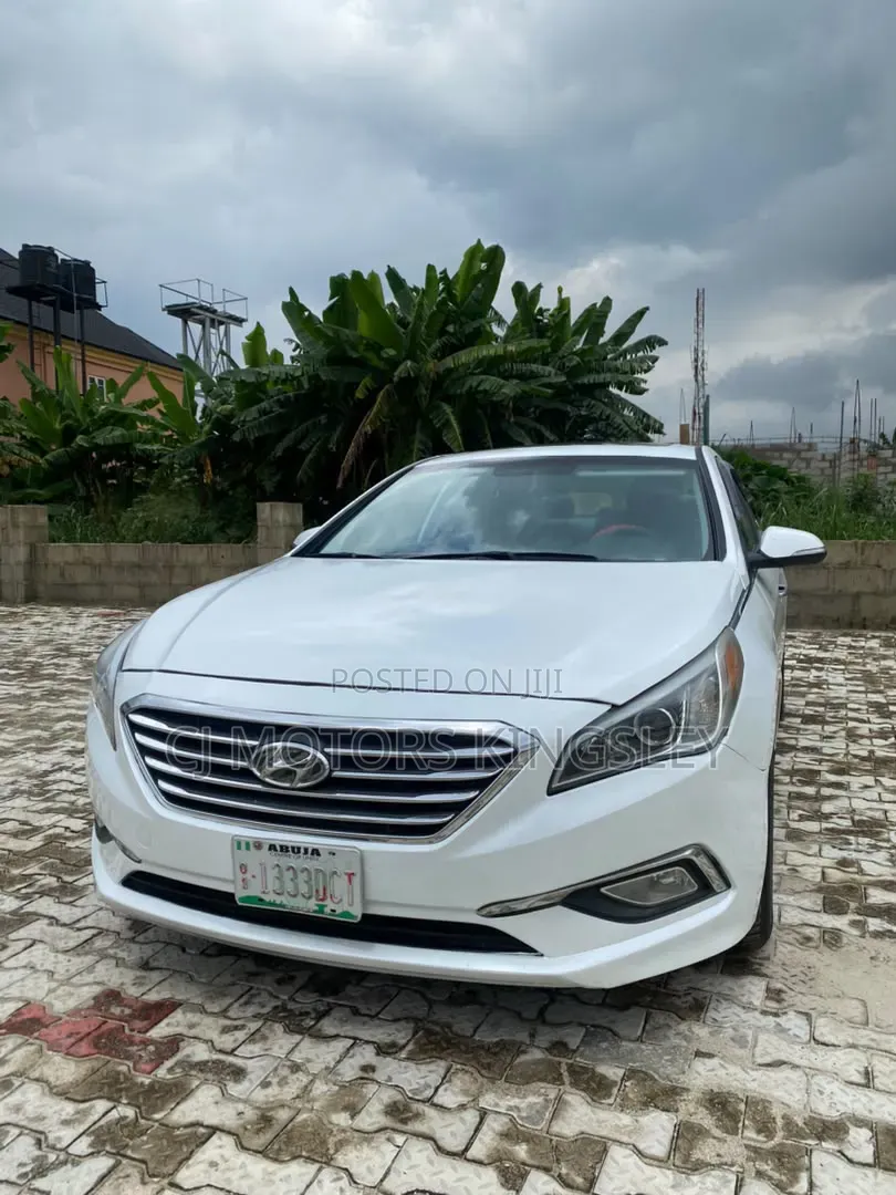 Hyundai Sonata Sport Sedan FWD (2.4L 4cyl 6A) 2017 White