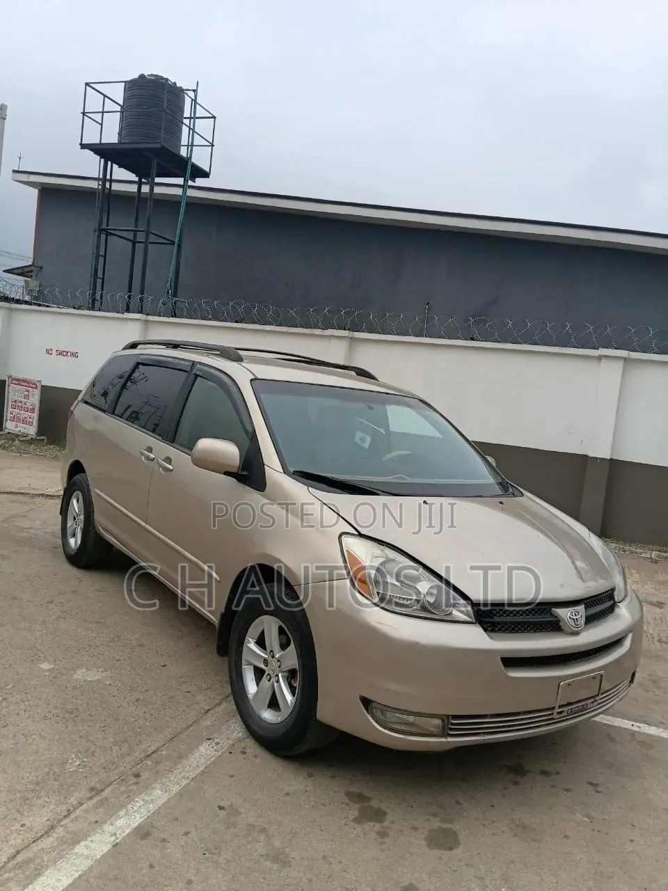 Toyota Sienna 2005 Brown