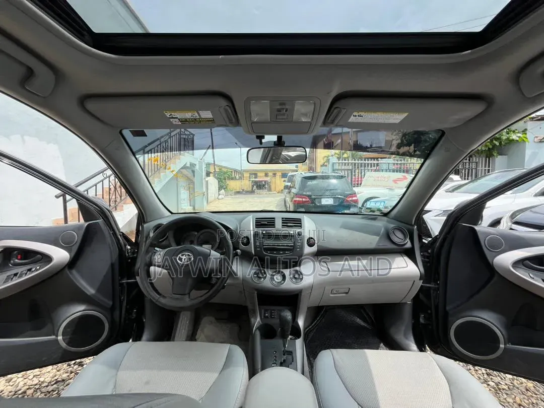 Toyota RAV4 Limited 2008 Blue