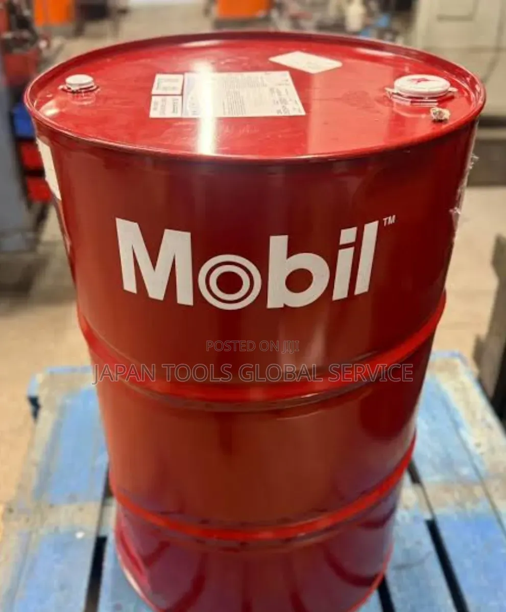 Mobil Delvac 1330 Sae 30 Engine Oil Drum