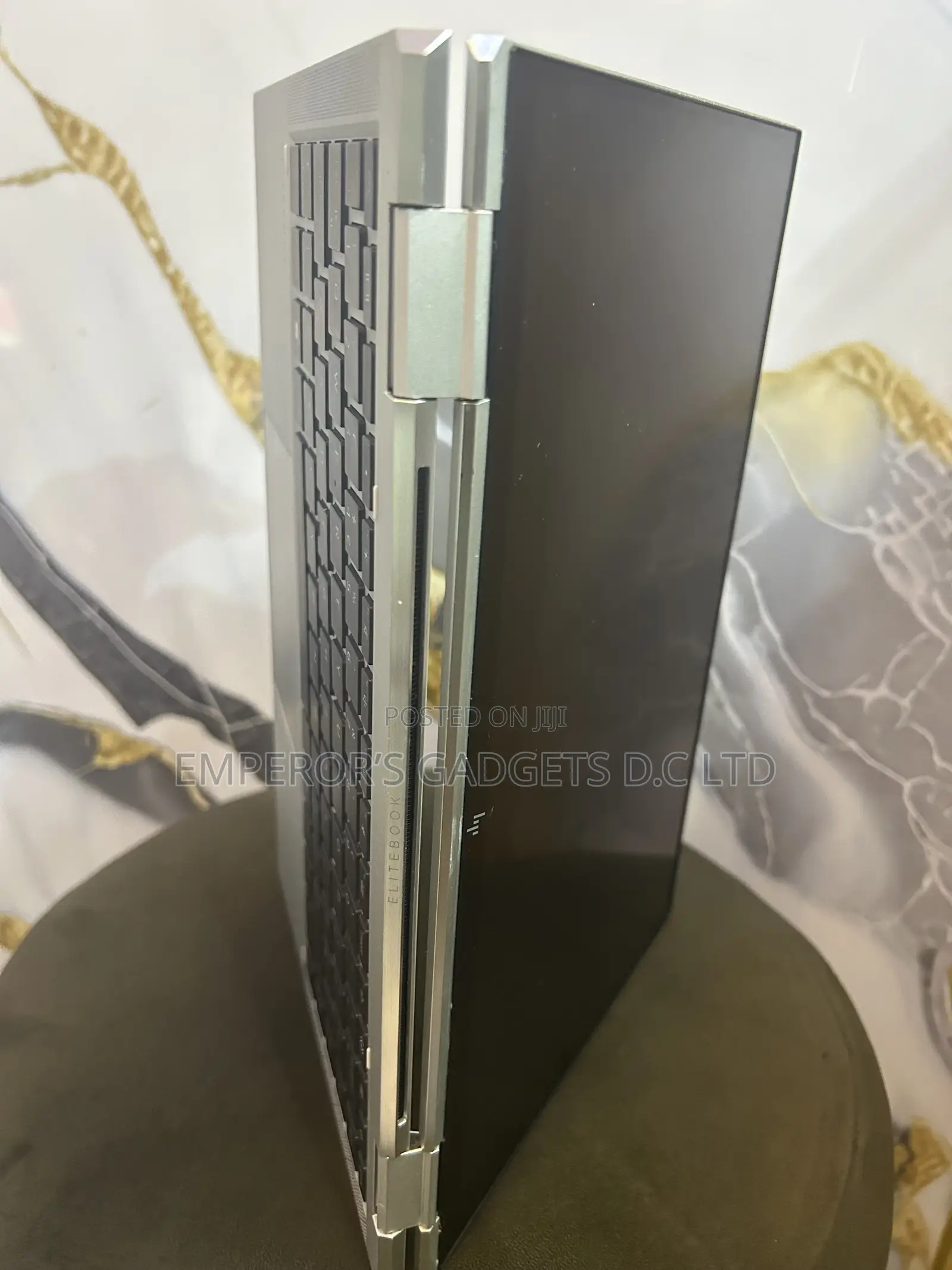 Laptop HP EliteBook 1040 G8 8GB Intel Core i7 SSD 256GB