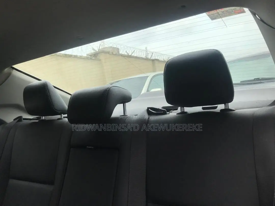 Toyota Corolla 2017 Gray
