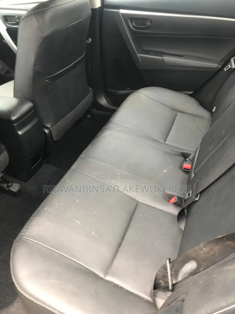 Toyota Corolla 2017 Gray