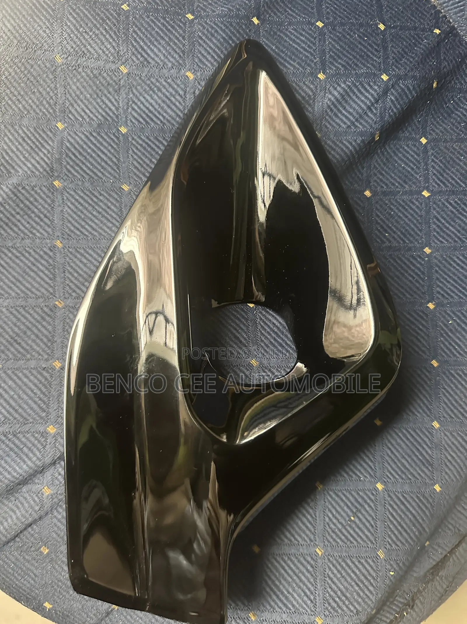 Foglamp Cover Toyota Hilux Gr Sport 2024