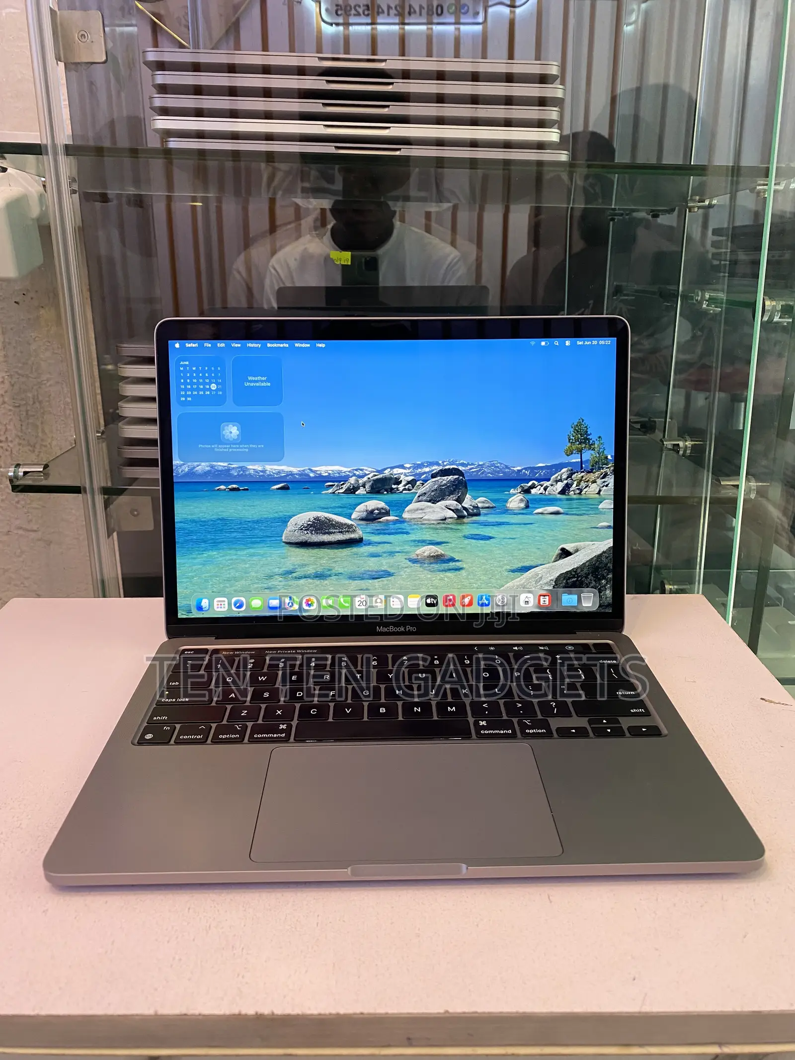 Laptop Apple MacBook Air 2022 M2 16GB Apple M2 SSD 1T