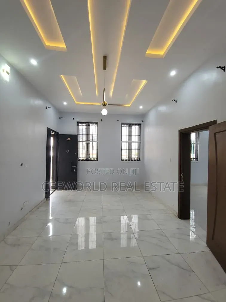 3bdrm Duplex in Kolapo Ishola Gra for rent