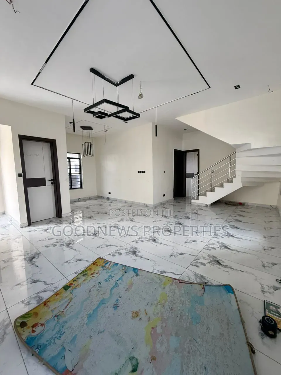 5bdrm Duplex in Orchid Road Lekki, Ikota for sale