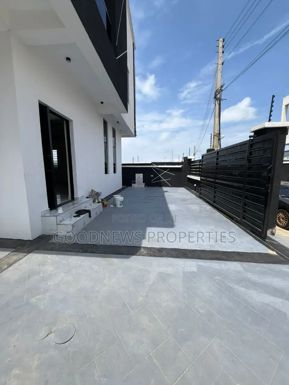 5bdrm Duplex in Orchid Road Lekki, Ikota for sale