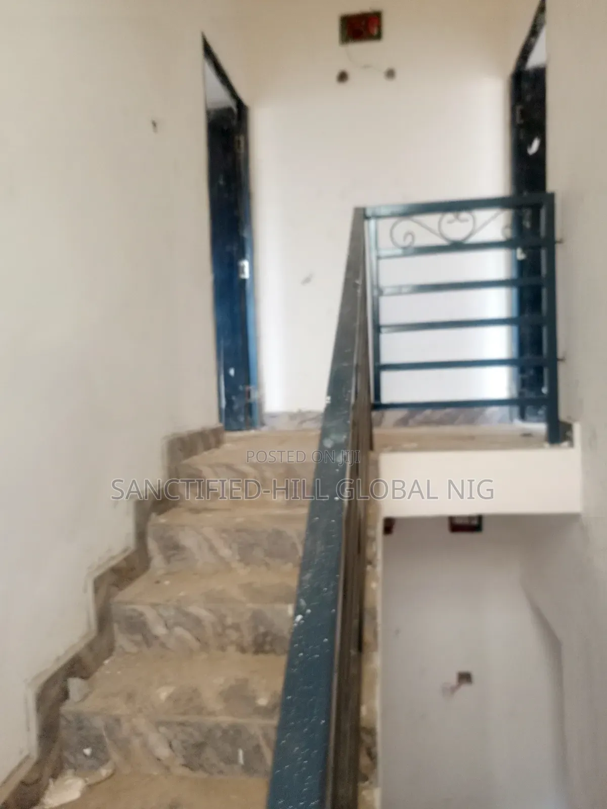 2bdrm Duplex in City College, Karu for rent