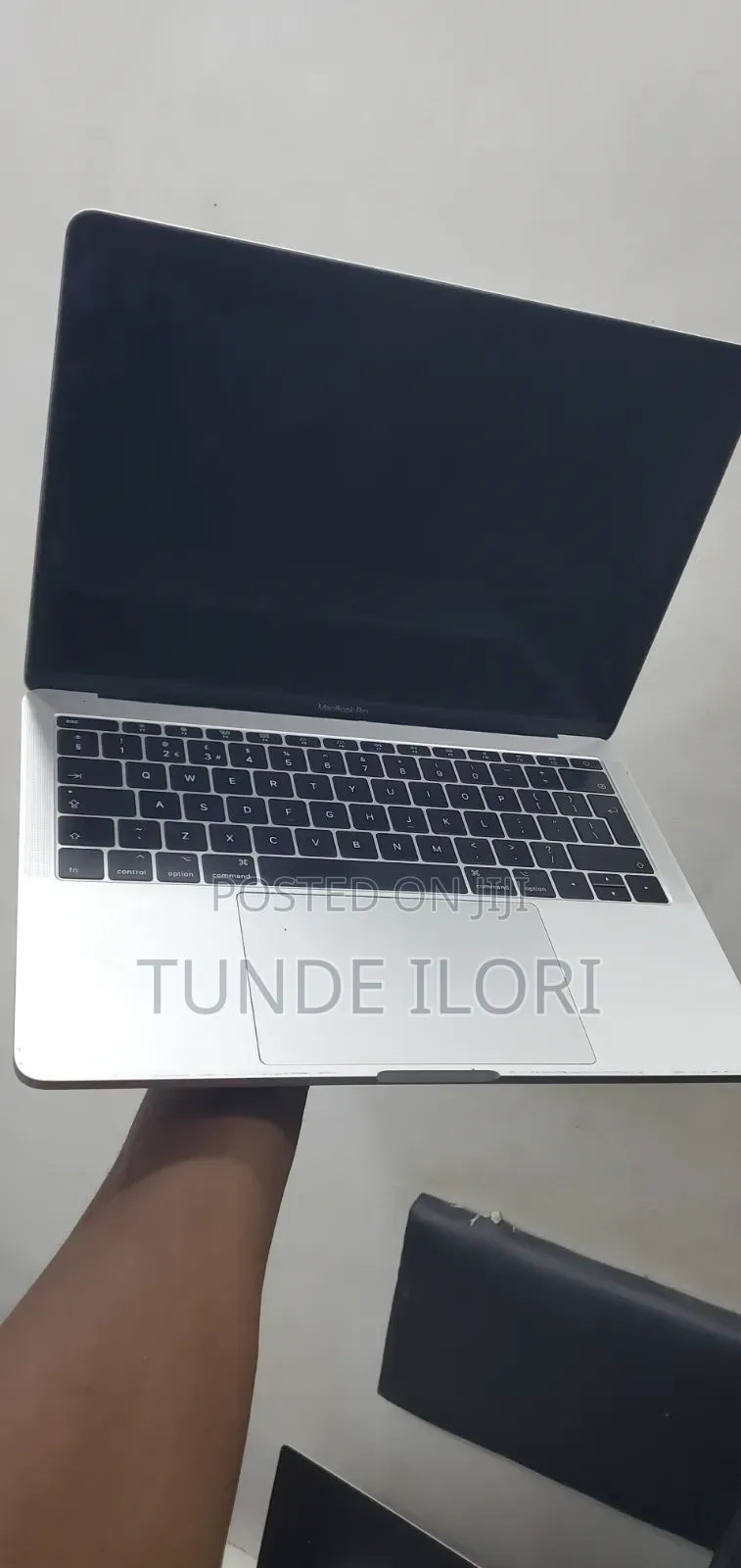 Laptop Apple MacBook Pro 2017 8GB Intel Core i5 SSD 512GB