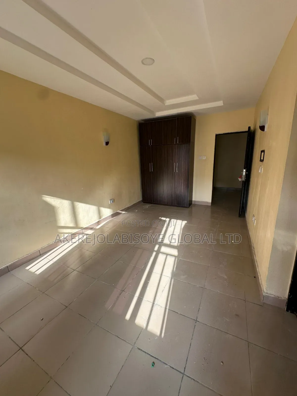 2bdrm Apartment in In An Estate Around, Life Camp for rent