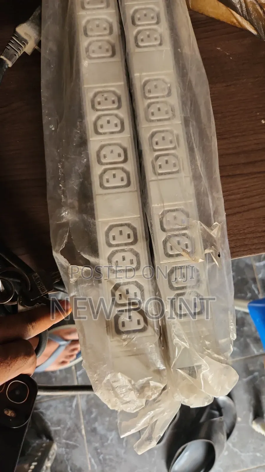 Server Rack Pdu Power Distribution Unit (Pdu) – Multiple Iec C13