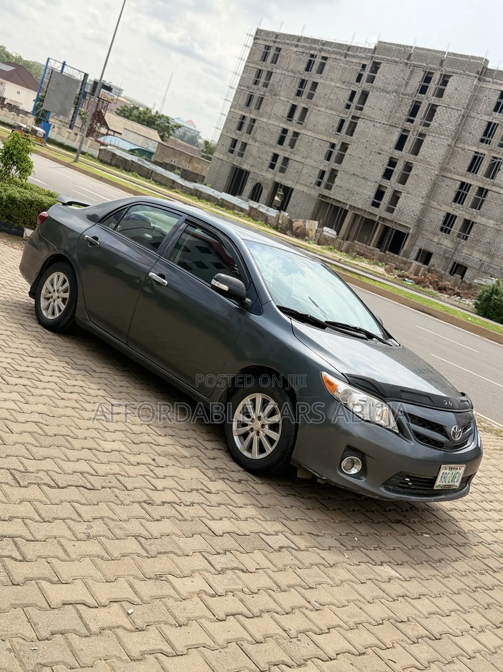 Toyota Corolla 2012 Gray