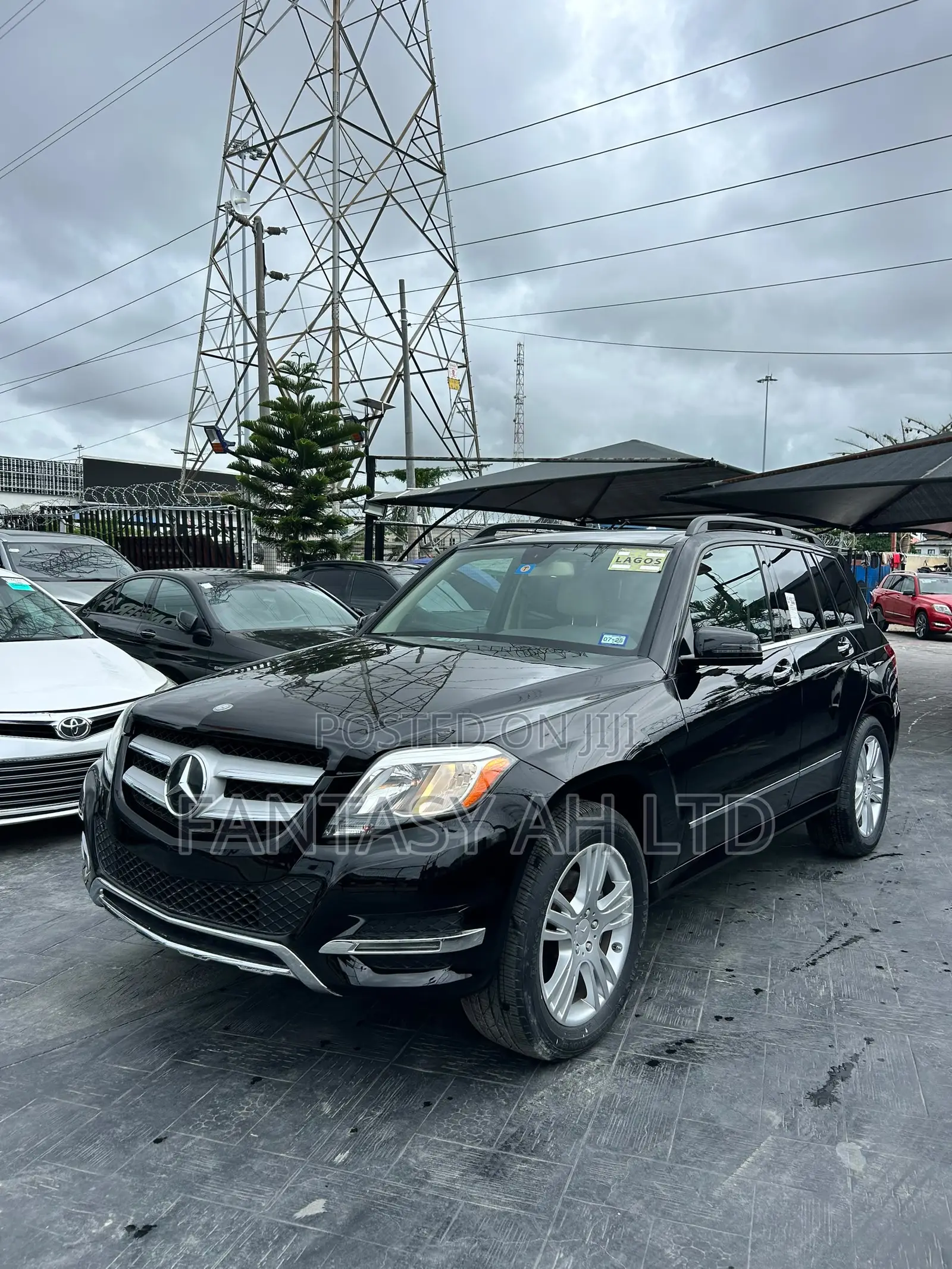 Mercedes-Benz GLK-Class Base GLK 350 4dr AWD 4MATIC (3.5L 6cyl 7A) 2015