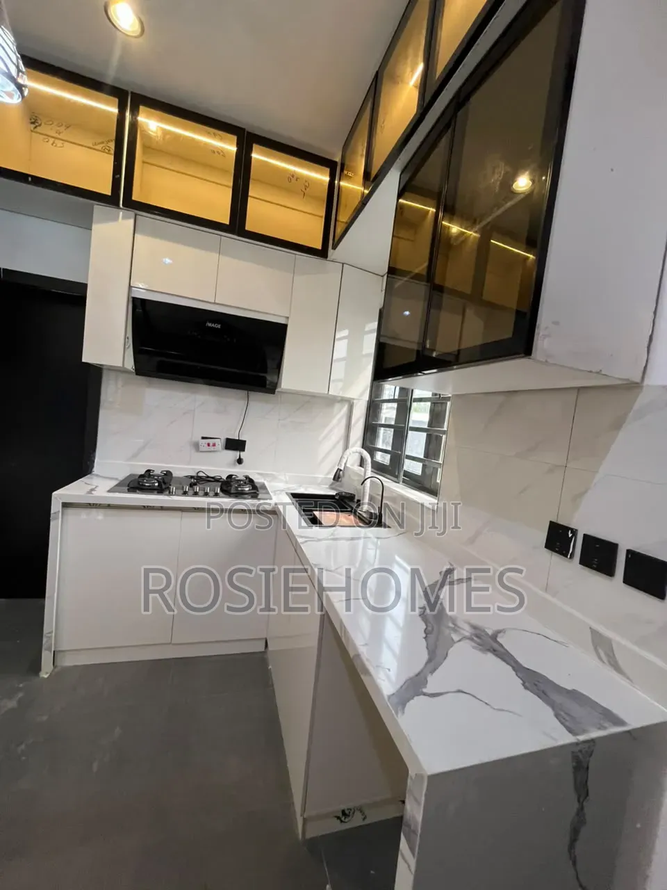 4bdrm Duplex in Spring Valley Estate, Sangotedo for sale