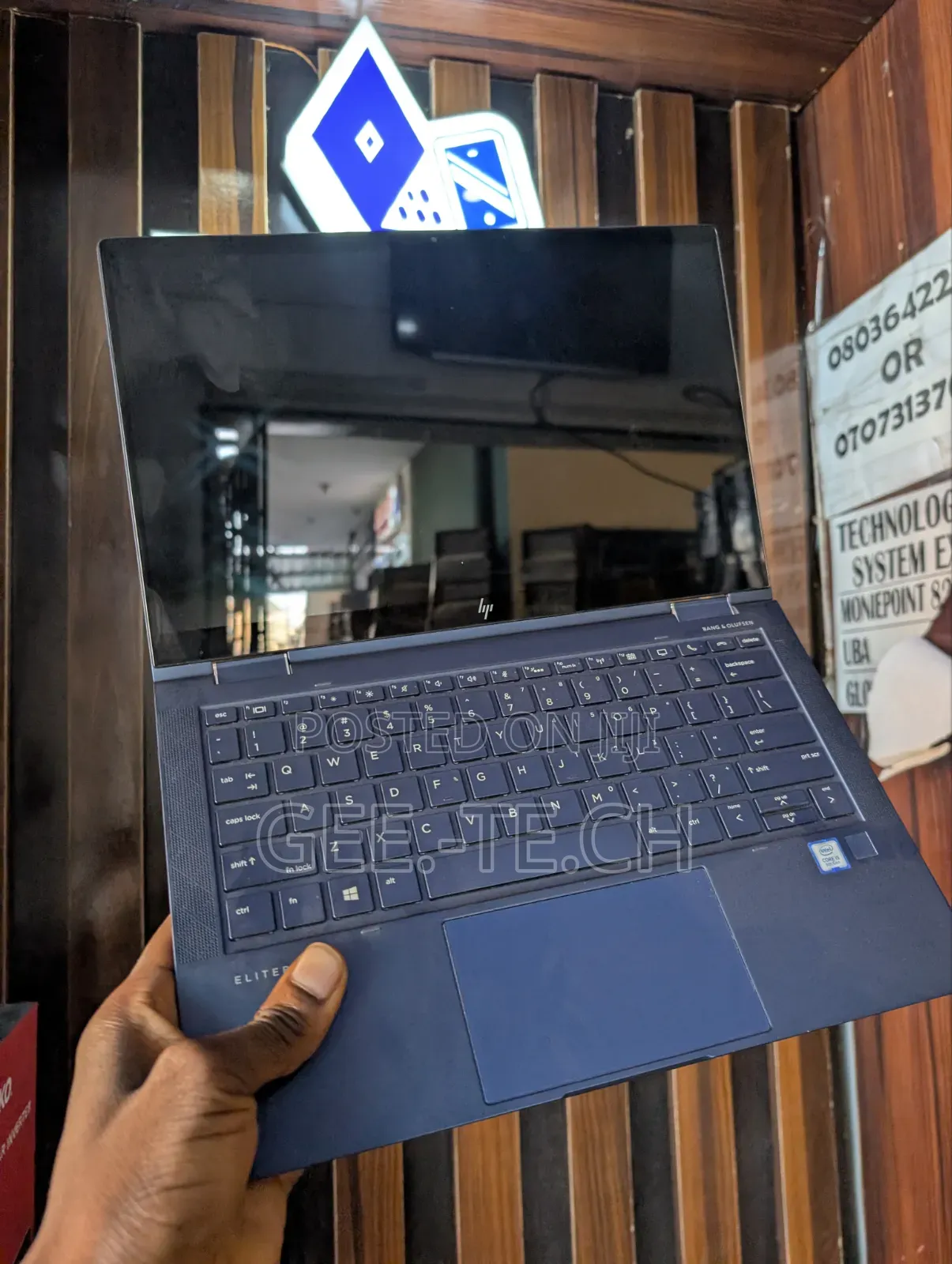 Laptop HP Dragonfly G1 16GB Intel Core i7 SSD 256GB