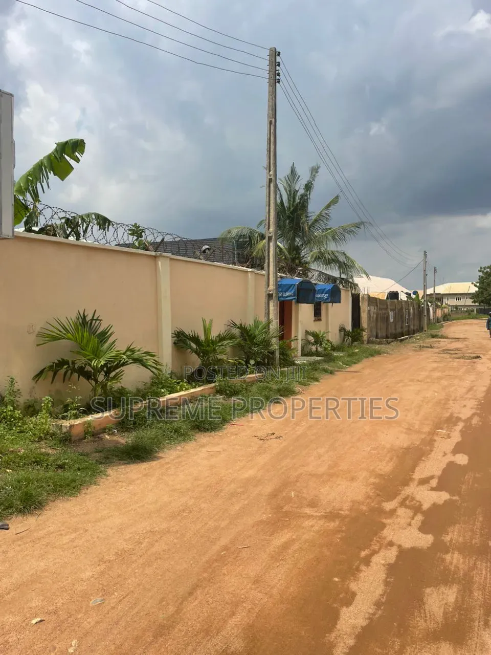 3bdrm Bungalow in Akobo, Ibadan for sale