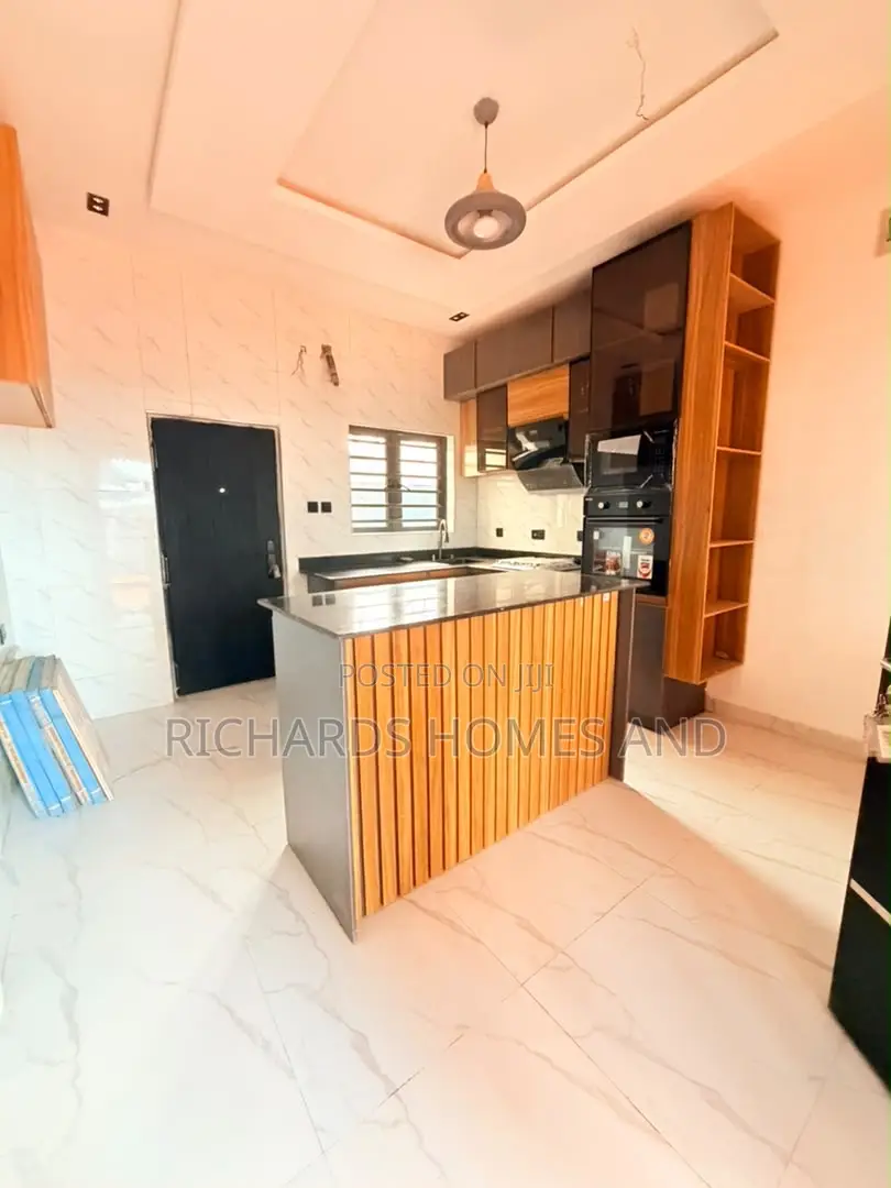4bdrm Duplex in Opebi for sale