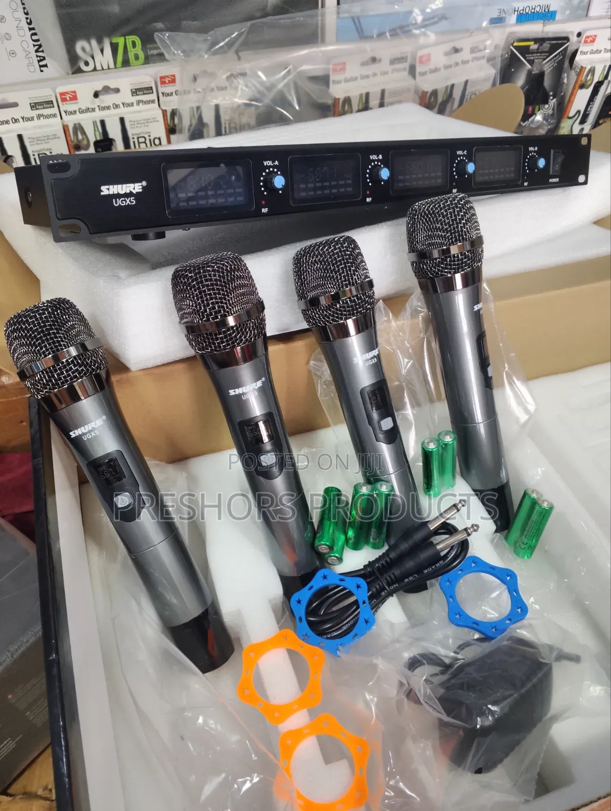 Professional Ugx5 Shure 4in1 Wireless Microphone System
