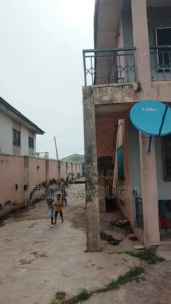 3bdrm Block of Flats in Johnson Awe, Oluyole for sale