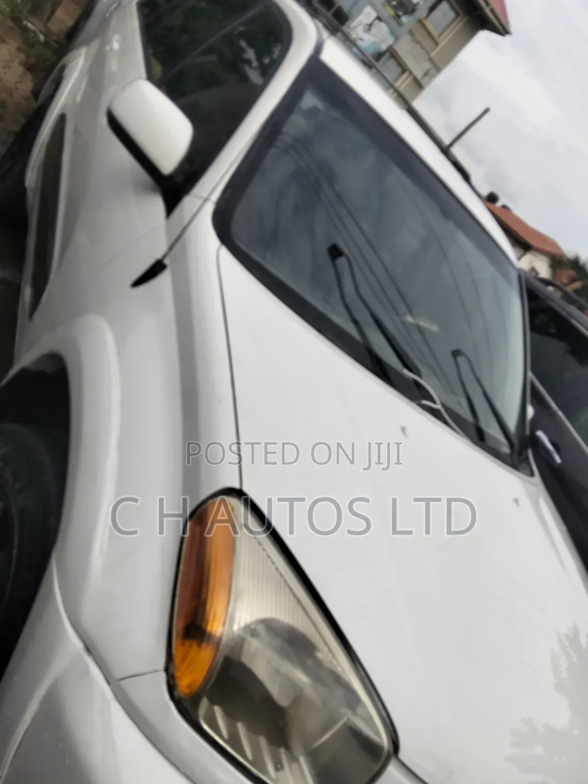 Toyota RAV4 Automatic 2003 White