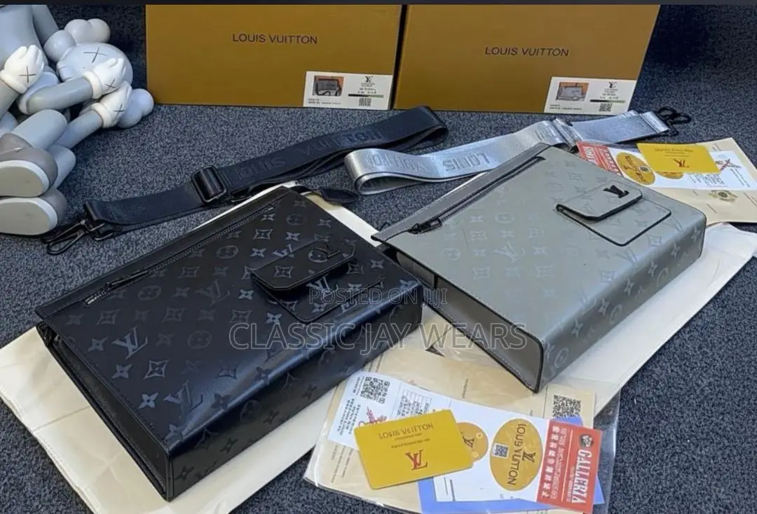 Full Boxed Louis Vuitton Cross Bag