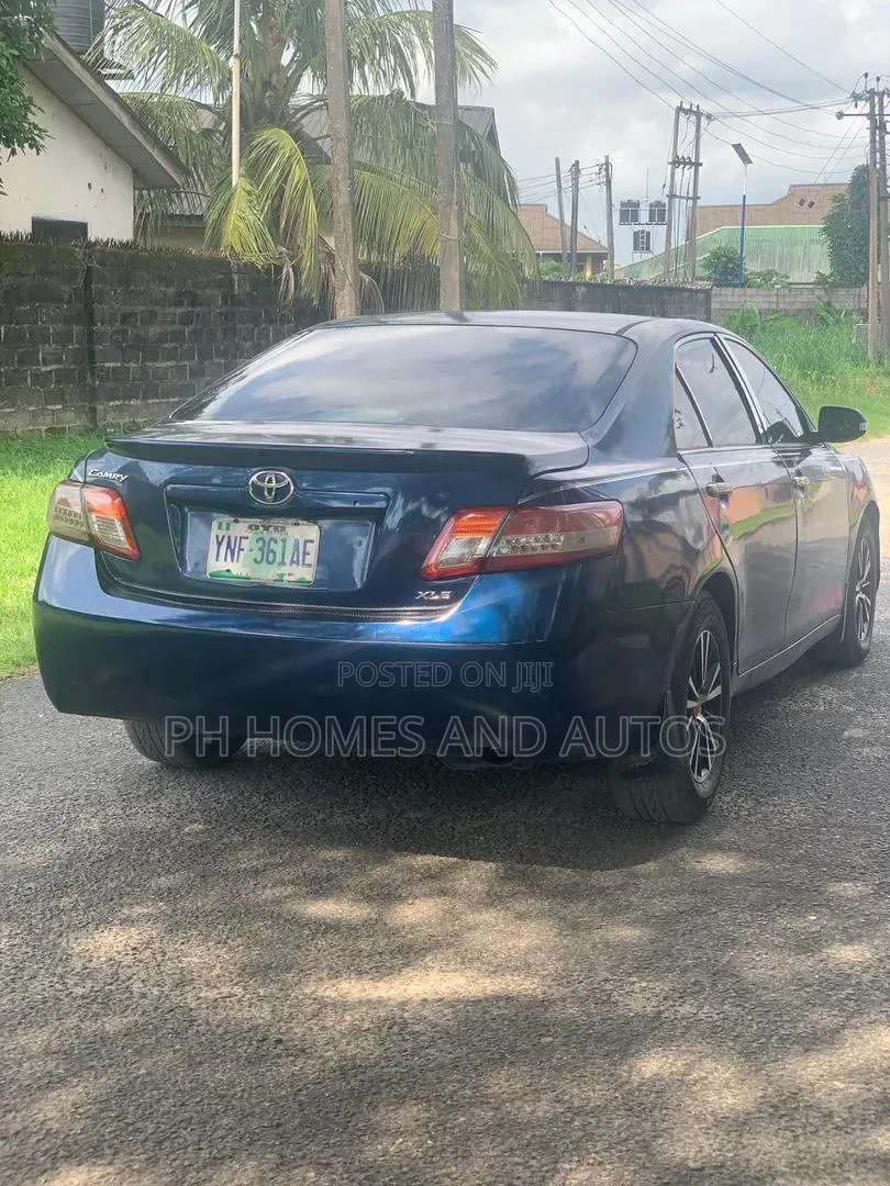Toyota Camry 2008 Blue