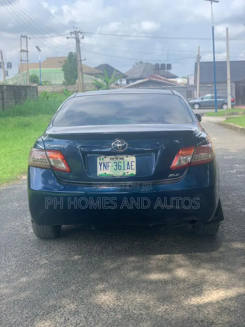 Toyota Camry 2008 Blue
