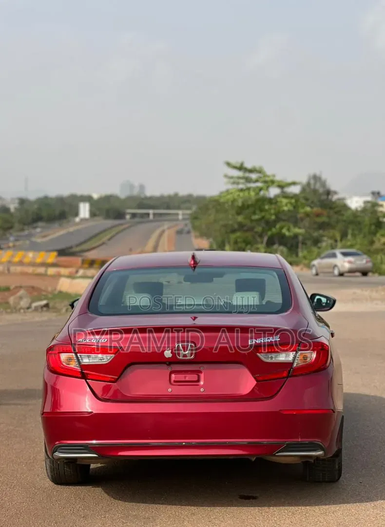 Honda Accord LX 2018 Maroon